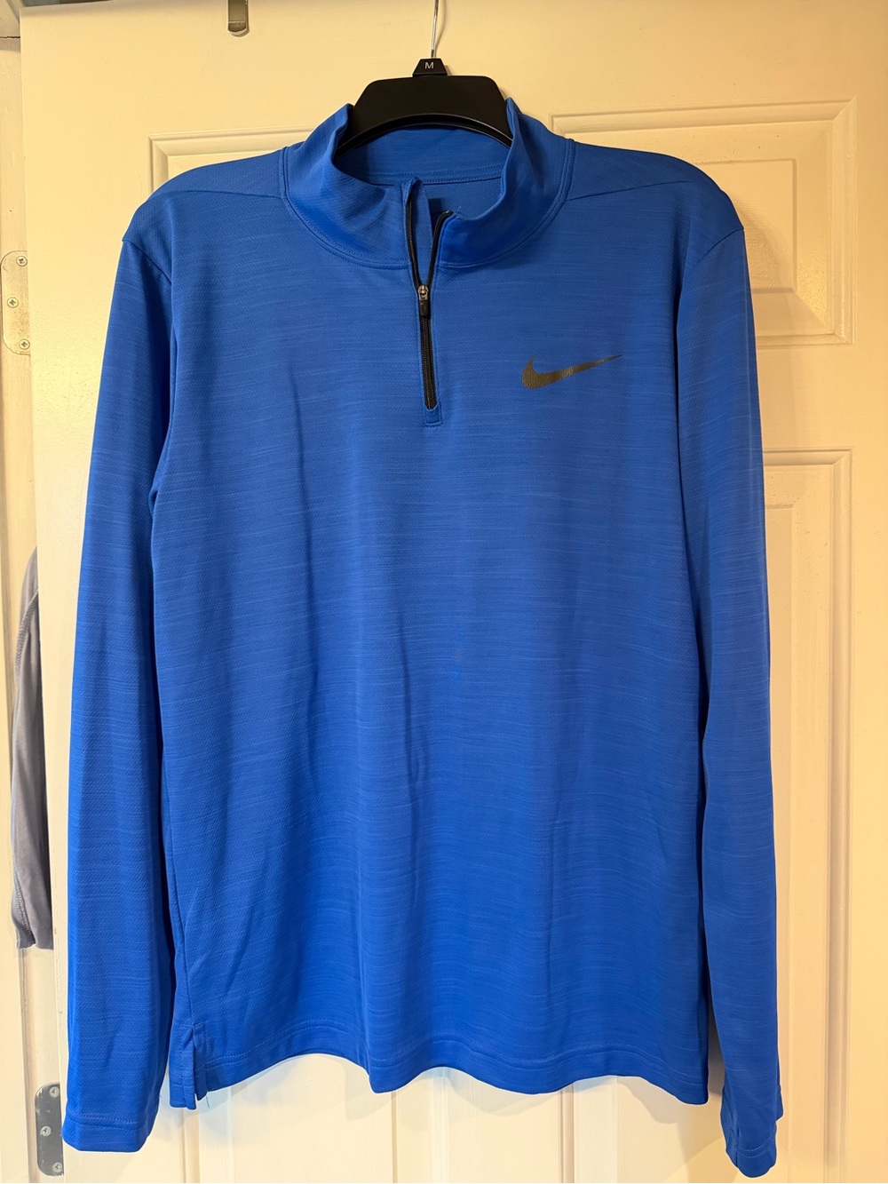 Nike Men’s Royal Blue Quarter-Zip Performance Jacket